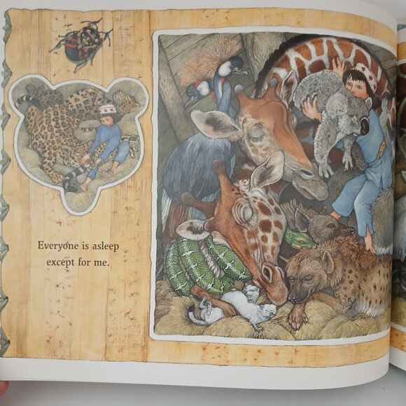 On Noah's Ark by Jan Brett - Picture 5 of 8